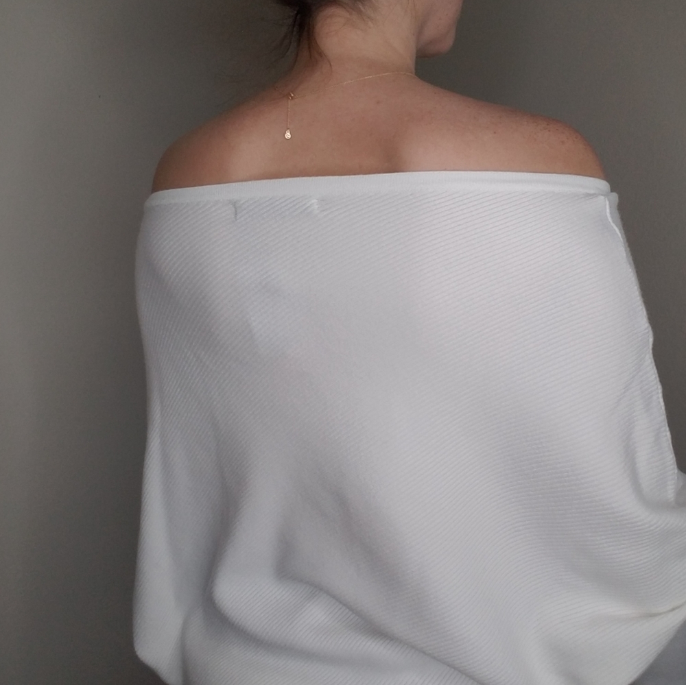 White Cashmere blend off the shoulder sweater - Picture 15 of 15